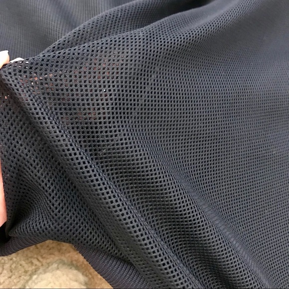 ✨EUC Umbro Windbreaker Jacket - Picture 5 of 7